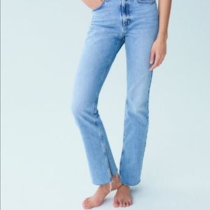 SLIM FLARED SLITTED HIGH RISE ZARA JEANS
